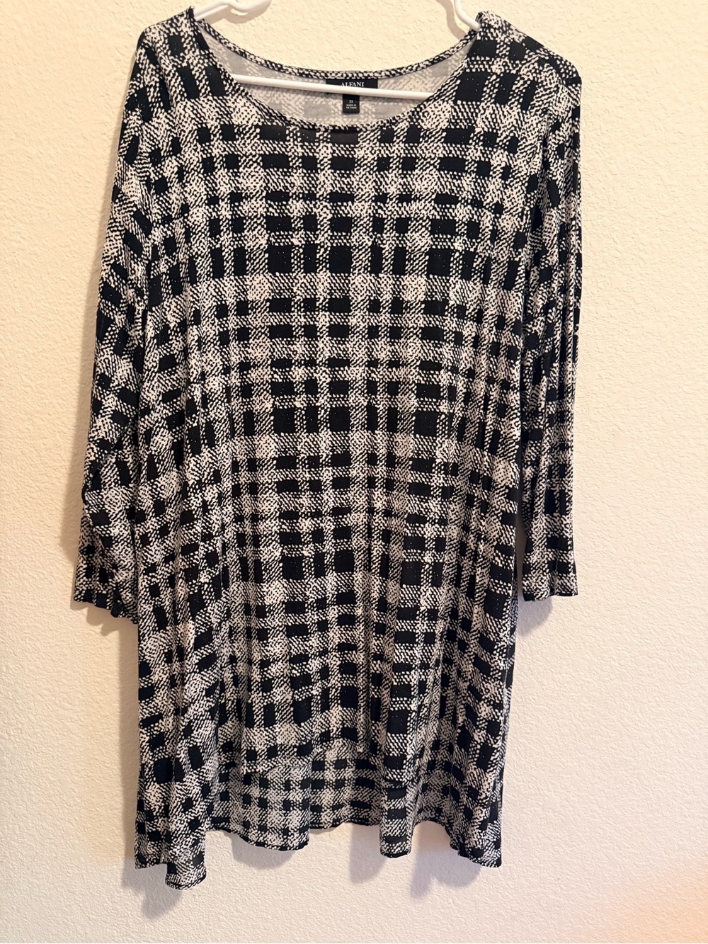 Alfani Black and White Plaid Scoop Neck Sweater